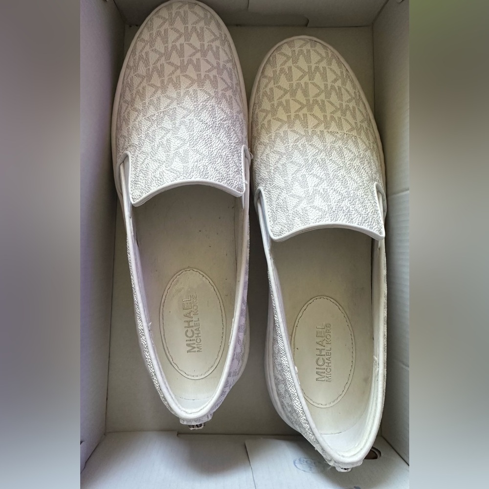 Keaton Slip-On Shoes Size 8.5